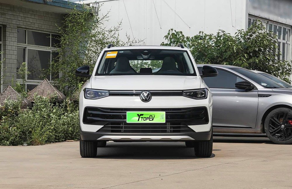 imgi_3_1_3(2) 2026 Volkswagen Tharu– China Export Vehicle | Chinese Cars for Sale Zambia - Image 1