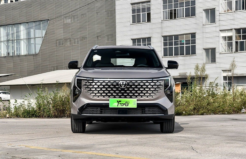 imgi_3_1_3(22) Changan CS55 PLUS 2026– Factory Price From China | China Export Car Zambia - Image 1