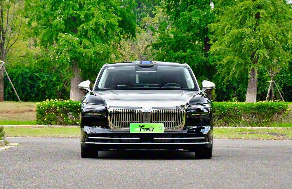 imgi_3_1_3(38) Voyah Passion L 2026– Factory Price From China | Chinese Electric Vehicle Zambia - Image 1