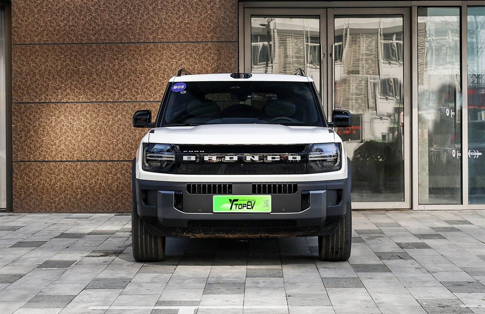 imgi_3_1_3(48) Ford Bronco New Energy 2026 BEV– Factory Price From China | Chinese SUV for Sale Zambia - Image 1