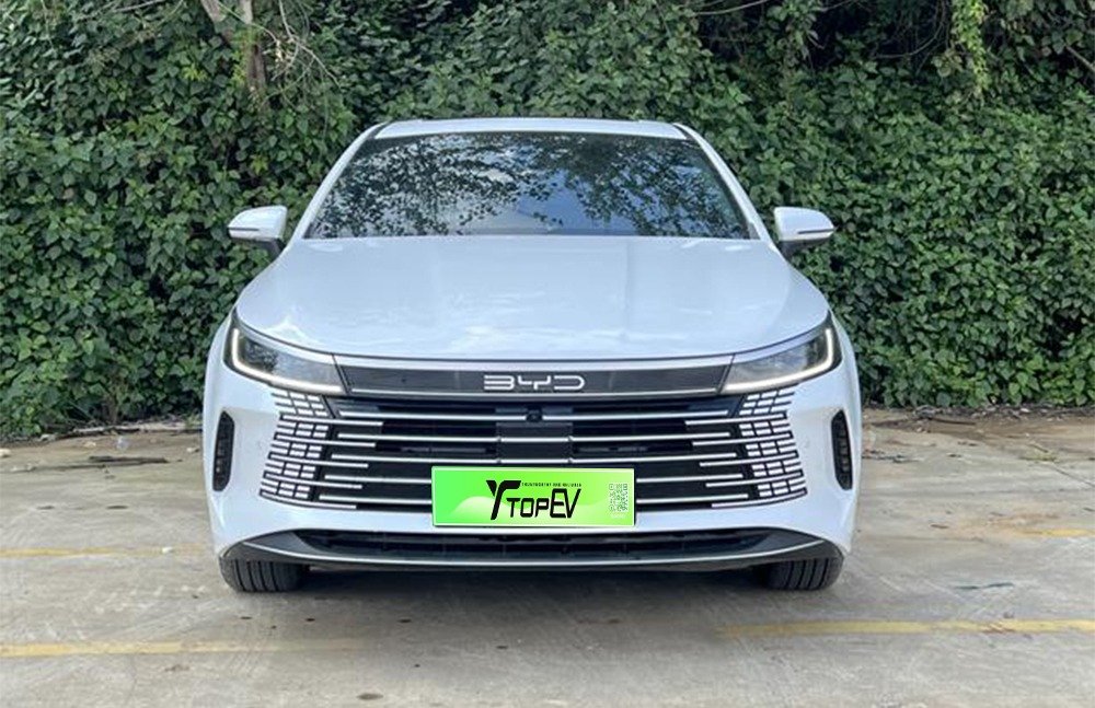 imgi_6_byd Destroyer4 BYD Destroyer 05 2026 Model Year DM-i Champion Edition 120KM Prestige Trim– Factory Price From China | Chinese Car Deals Zambia - Image 1